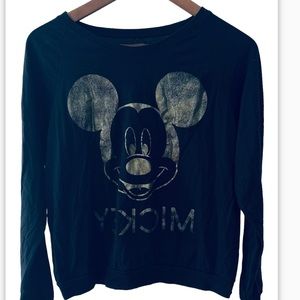 DISNEY girls BLACK BACKWARDS MICKEY T-SHIRT size large